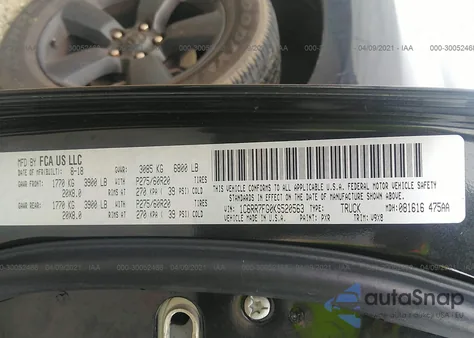 2019 Ram 1500 Classic Express 4X4 6'4" Box z USA, uszkodzony, nr VIN 1C6RR7FG0KS520563